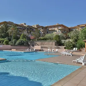 Hotel Pierre Et Résidence Amandine